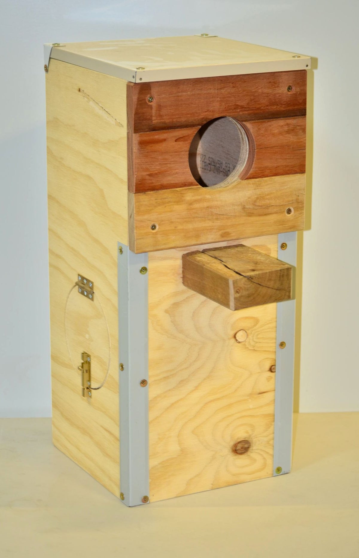 Parrot Box Nestbox (Galah) G - Parrot Supplies Australia